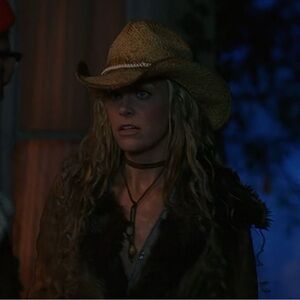 Meet your Posher, Ava